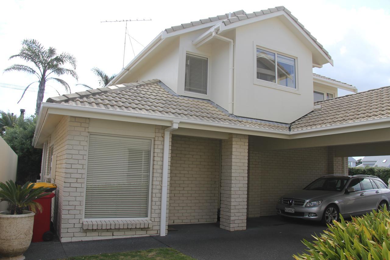 Orewa Beachfront Haven Bagian luar foto