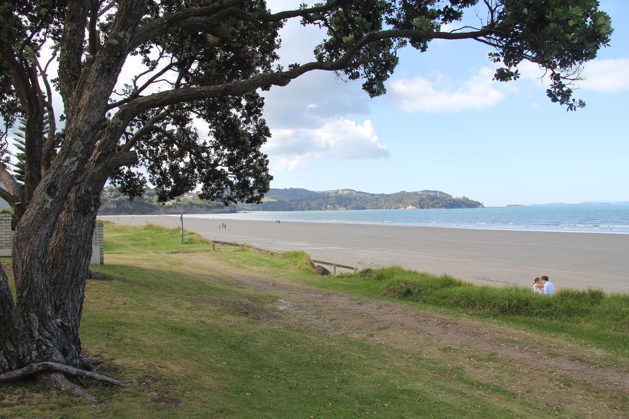 Orewa Beachfront Haven Bagian luar foto