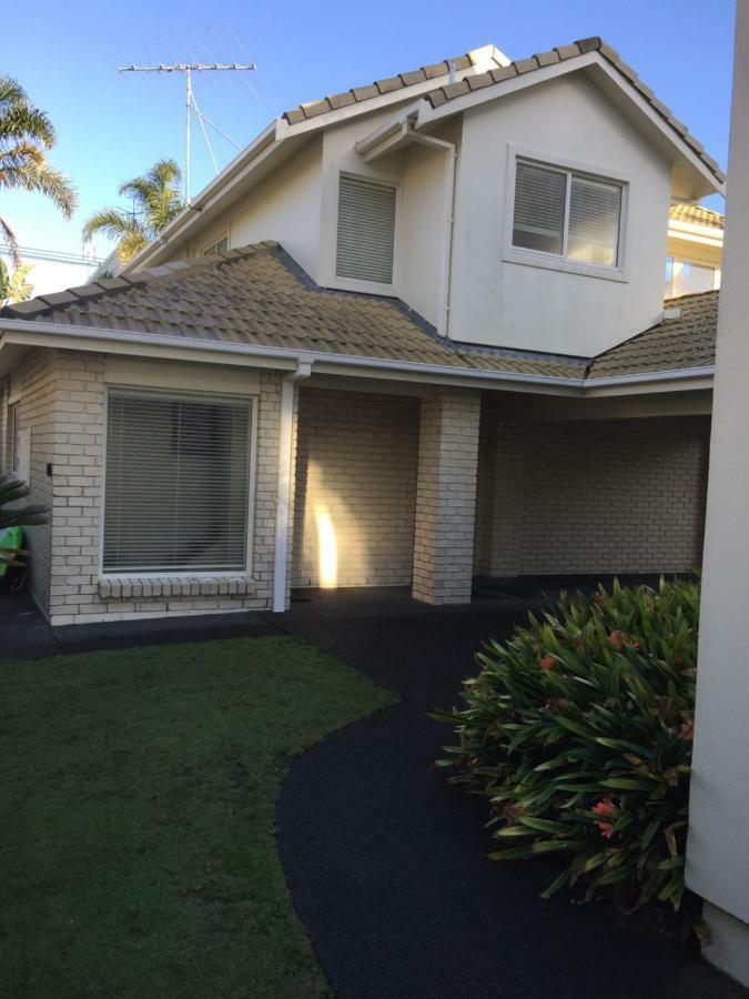 Orewa Beachfront Haven Bagian luar foto
