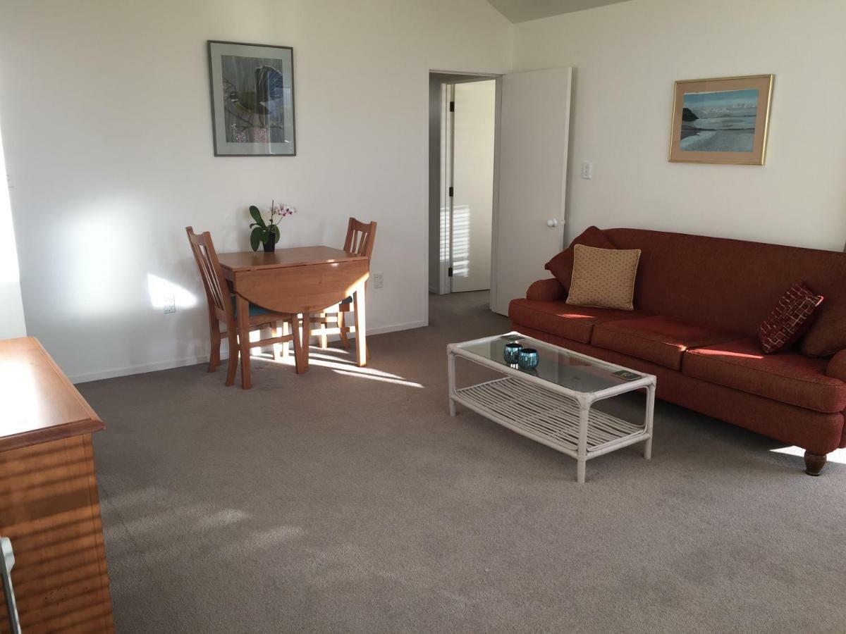 Orewa Beachfront Haven Bagian luar foto